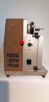 Projektor Bauer P7 TS universal (Rückansicht)