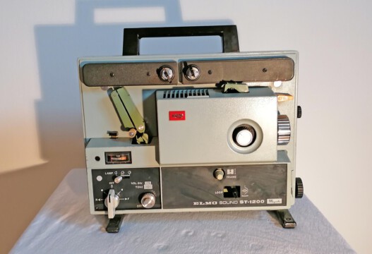 Elmo Sound ST-1200 m (Ansicht ohne Spulen) Elmo Sound ST-1200 m (Ansicht ohne Spulen)