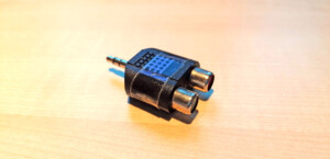 Nützliche Helferlein: Adapter 3,5mm Klinke Stereo-Stecker auf 2x Cinch-Buchse