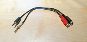 Nützliche Helferlein: Y-Kabel 2x 3,5mm Klinke-Stecker (Stereo zu Mono gebrückt) auf 2x Cinch-Buchsen (Eigenproduktion)